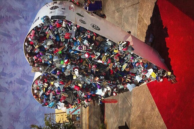 Private Street Art and Architecture Photo Tour in Las Vegas - Authenticity and Insider Access