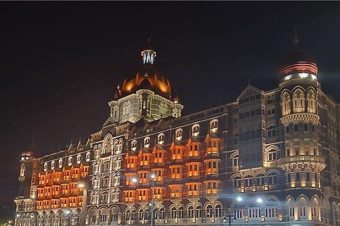 Private Street Food Tour with Mumbai Sightseeing Tour including AC vehicles - Starting Point: Chowpatty Beach – Mumbai’s Vegetarian Haven