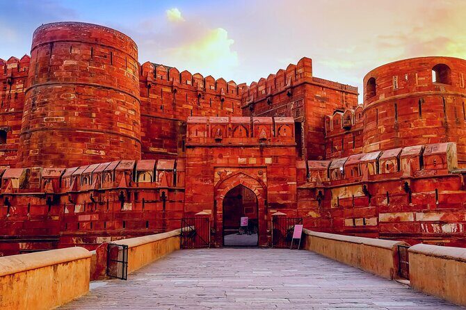 Private Sunrise Taj Mahal Tour from Delhi by Car - All inclusive - Key Points