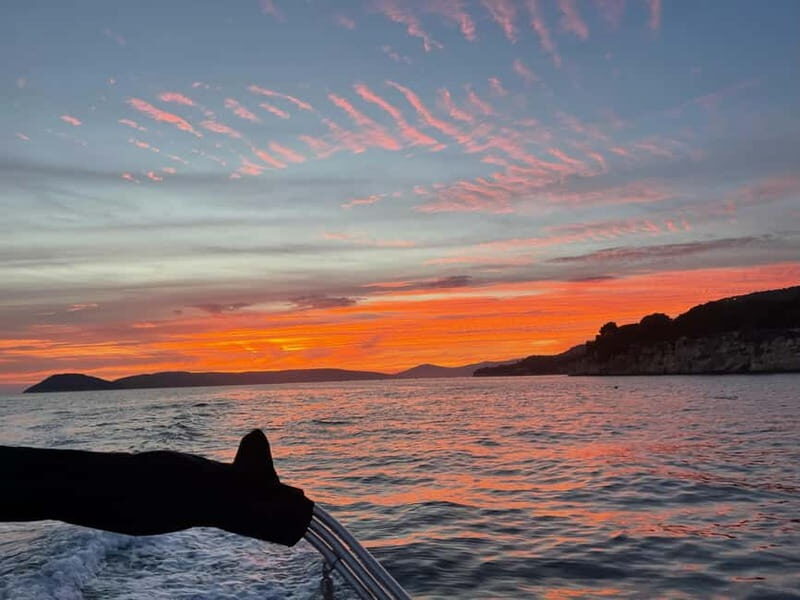 Private Sunset Boat Tour with Music and Wine - Value and Practicalities