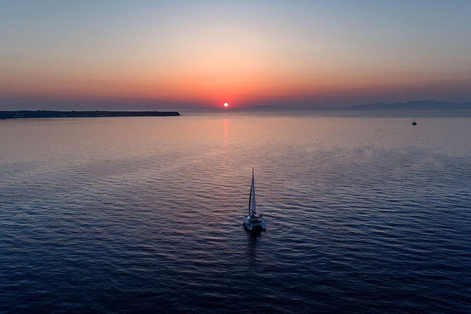 Private Sunset Cruise with Dinner and Drinks! - Practical Tips for Booking and Enjoying