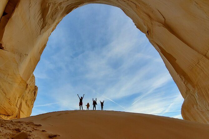 Private Sunset Guided Tour to Great Chamber by Four-Wheel Drive - Who Is This Tour Best For?