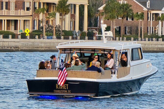 Private Sunset Harbor Tour 18 passenger party Yacht Kismet - Key Points