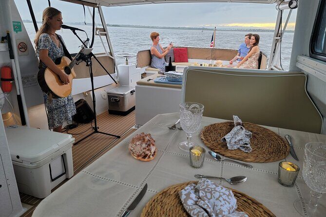 Private Sunset Harbor Tour 18 passenger party Yacht Kismet - Who Is This Tour Perfect For?