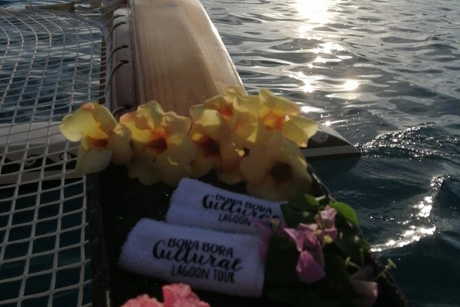 PRIVATE SUNSET LAGOON CRUISE - Bora Bora Cultural Lagoon Tour - In-Depth Review of the Bora Bora Private Sunset Lagoon Cruise