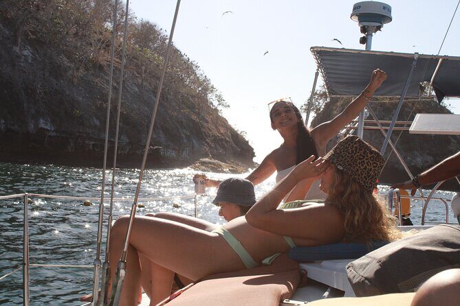 Private Sunset Sailing Cruise in Puerto Vallarta - Authentic Insights from Reviews