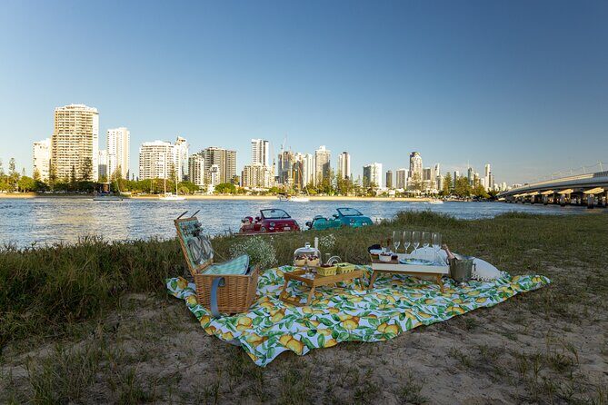 Private Sunset Skippered Guided Tour in Gold Coast - The Sum Up