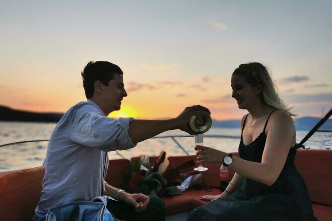 Private Sunset Tour from Split + Bottle of Wine Included - FAQ