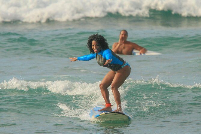 Private Surf Lesson at Waikiki Beach - An In-Depth Look at the Waikiki Private Surf Lesson Experience