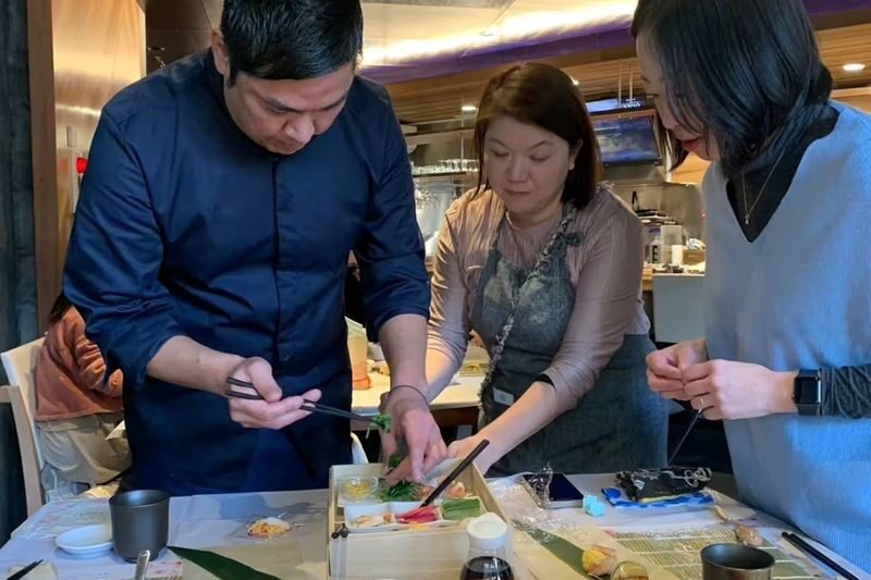 Private Sushi Experience with a Pro Chef in Osaka - Who will get the most from this class