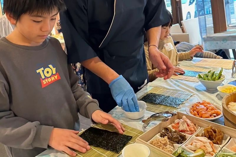 Private Sushi Experience with a Pro Chef in Osaka - Should you book YuNiwa Experience?