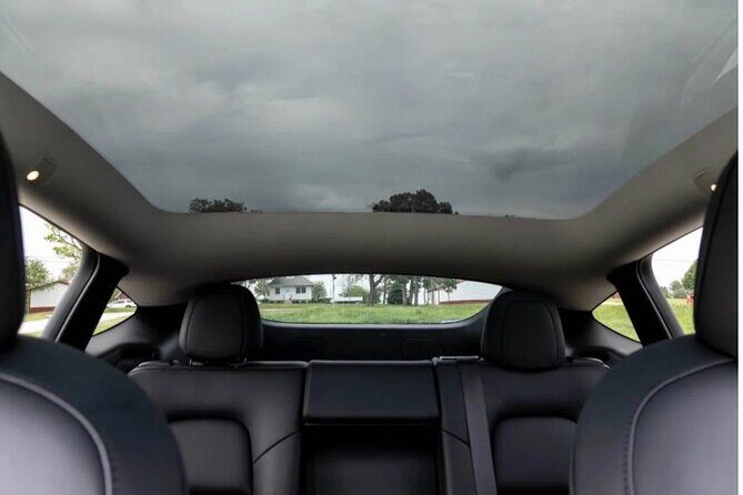 Private SUV Tour by 100% Electric Tesla - Key Points