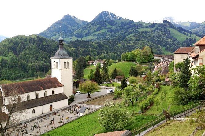 Private Swiss Cheese and Chocolate Tour from Interlaken - Key Points