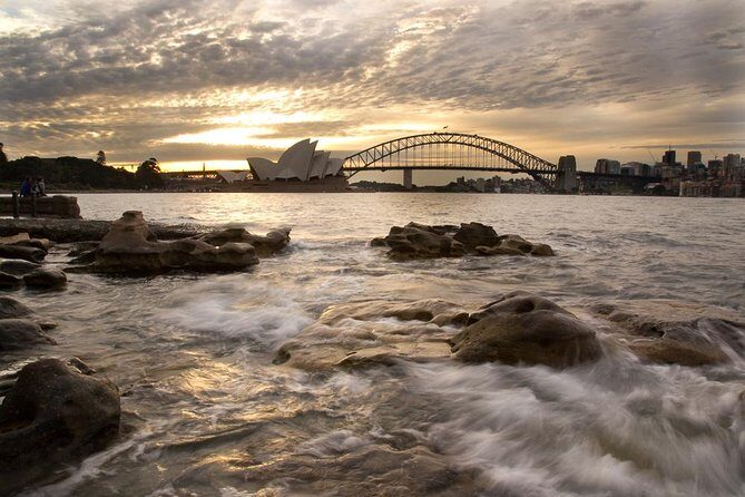 Private Sydney Harbour Sunset Photo Tour & Cruise - Exploring the Details of the Sydney Sunset Photo Tour