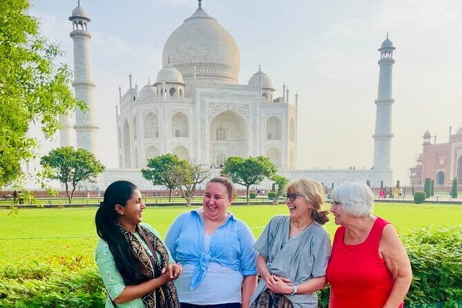 Private Taj Mahal, Agra Fort & Baby Taj Tour from Delhi by Car - Discover the Magic of the Taj Mahal and More with a Private Day Tour from Delhi