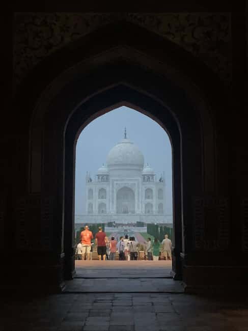 Private Taj Mahal & Agra Fort Day Tour By Car From New Delhi - Key Points