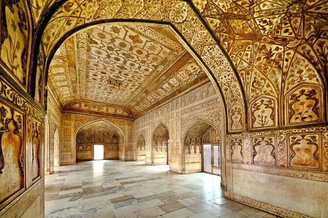 Private Taj Mahal and Fatehpur Sikri Day Trip from Jaipur - FAQ