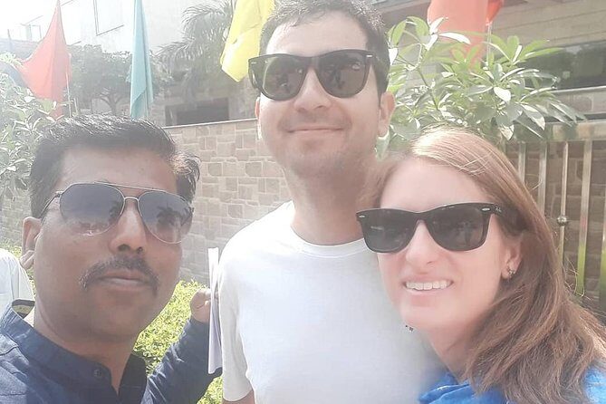 Private Taj Mahal Day Tour by Car with Lunch and Tickets - Key Points