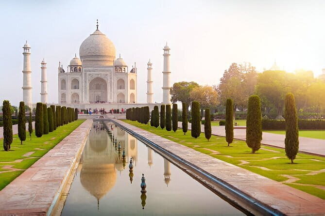 Private Taj Mahal Sunrise Tour and Agra Sightseeing from Delhi - Discover the Taj Mahal and Agra in a Single Day