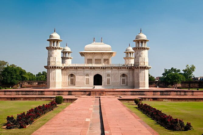 Private Taj Mahal Sunrise Tour and Agra Sightseeing from Delhi - Key Points