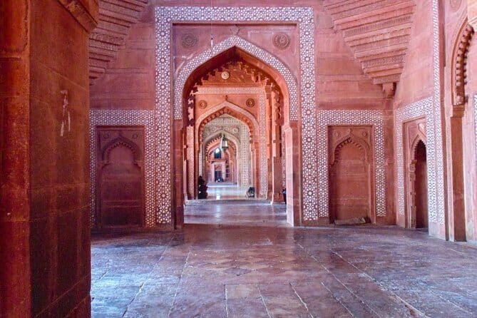 Private Taj Mahal Tour from Delhi by Gatimaan Express - Practical Tips for Making the Most of This Tour