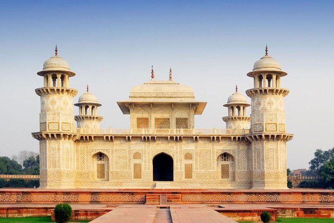 Private Taj Mahal Tour from Delhi by Super-Fast Train - FAQ