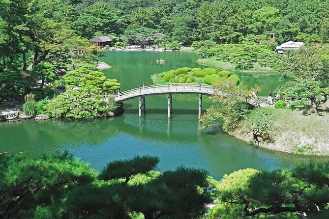 Private Takamatsu Busshozan Onsen Car Rail Tour - Key Points