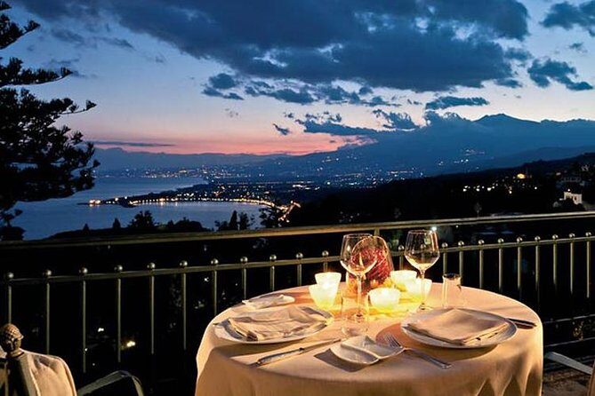Private Taormina Sunset walking Tour with Aperitif - Experience Taormina at Sunset: Private Walking Tour with Aperitif