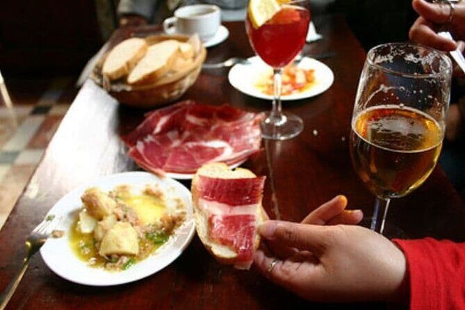 Private Tapas Tour in Barcelona with local guide - Exploring the Itinerary: What to Expect