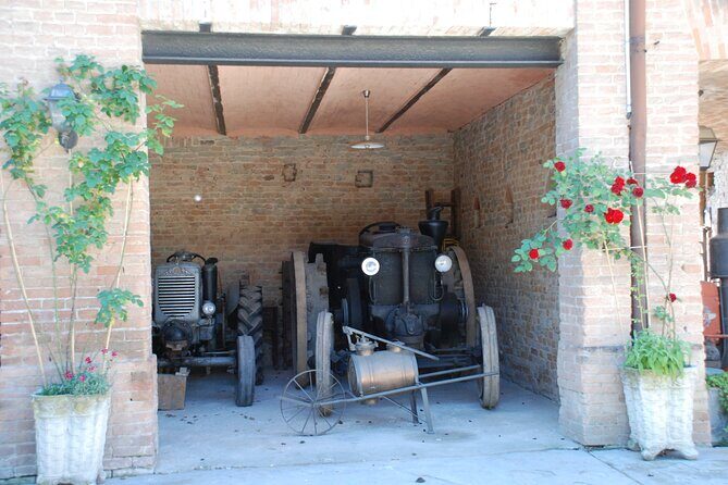 Private Tasting Barbaresco Experience with Typical Products - FAQ