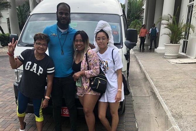 Private Taxi from Montego Bay Airport to Hyatt Rosehall - Key Points