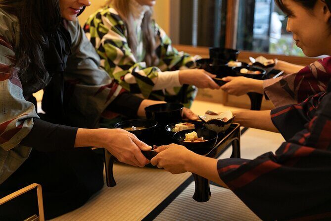 Private Tea Ceremony Experience in a Shopping Arcade Tea Room - Key Points