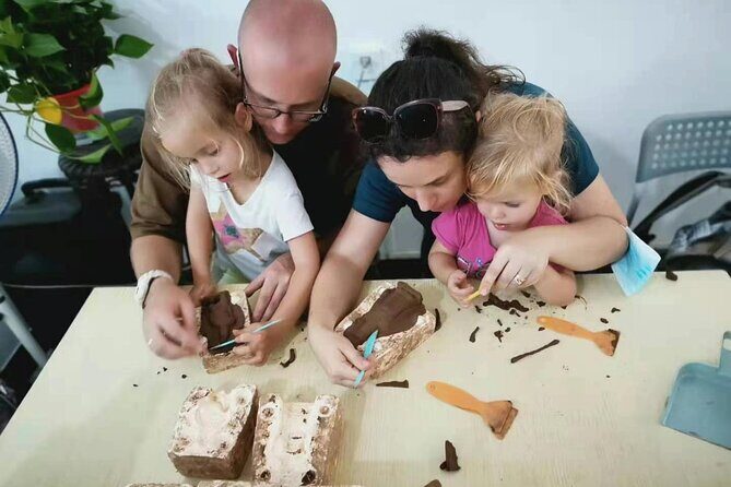 Private Terracotta Army Tour with Kids Fun: Figurine-making + VR - Authentic Experiences and Real Traveler Impressions