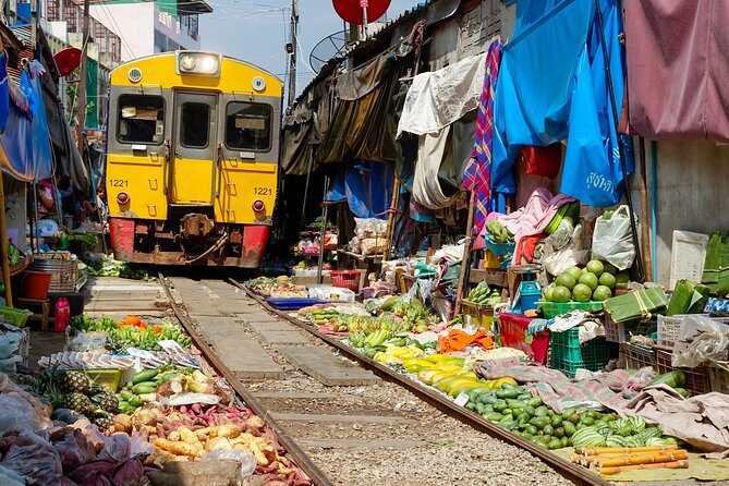 Private to Kanchanaburi via MaeKlong Train Market&Floating market - A Detailed Look at the Tour