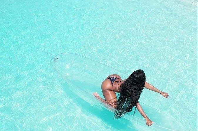 Private Top Model Clear Kayak Photoshoot - FAQ