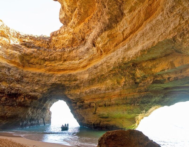 Private Tour 1h30 I Benagil´s Best Caves - Armação de Pêra - FAQ