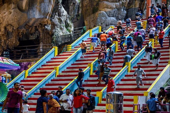 Private Tour: 3 in 1 Day Trip to Batu Caves, Bukit Melawati & Fireflies - Key Points