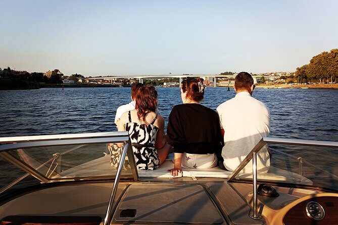 Private Tour 6 Bridges and Douro 2h opt. sunset, group price up to 6px - FAQ
