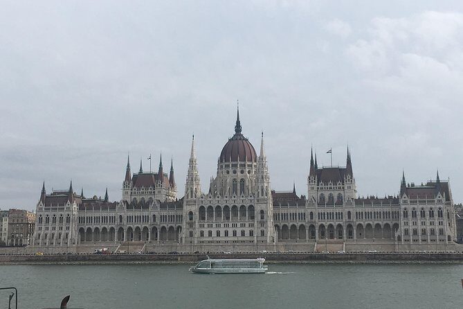 Private Tour Around Budapest - FAQ