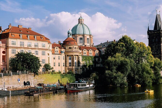 Private Tour around Prague by Car - Who Should Book This Tour?