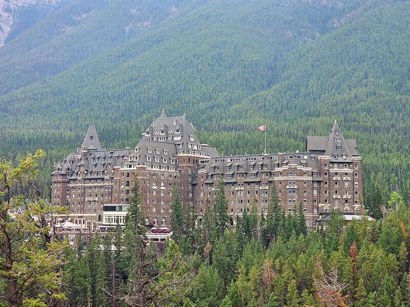 Private Tour Banff/Emerald Yoho Customized Sightseeing - Final Thoughts