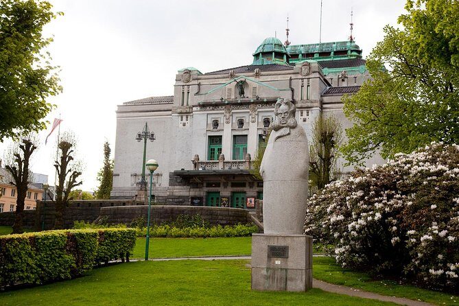 PRIVATE TOUR: Bergen city sightseeing, 5 hours - The Sum Up