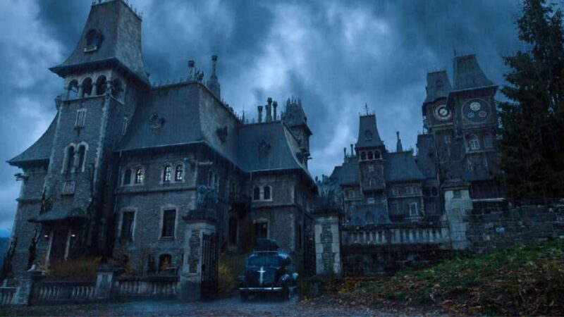 PRIVATE TOUR Bucharest: Wednesday, Dracula & Pele 3 Castles - Why This Tour Works Well