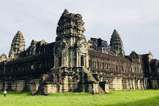 Private Tour By Car ( Angkor Wat Complex + Sunrise ) - FAQs