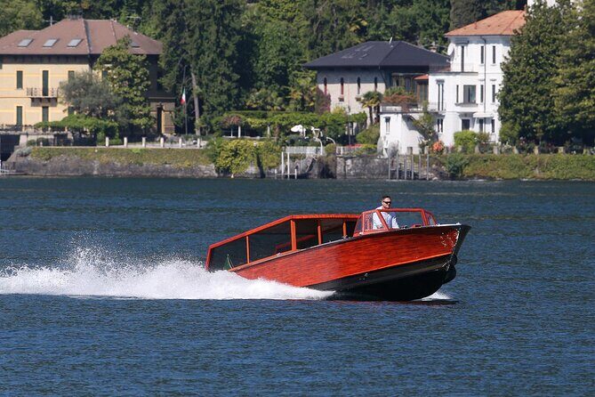 Private Tour by Classic Wooden Boat on Lake Como 6 pax - Exploring Lake Como from a Wooden Vessel: The Details