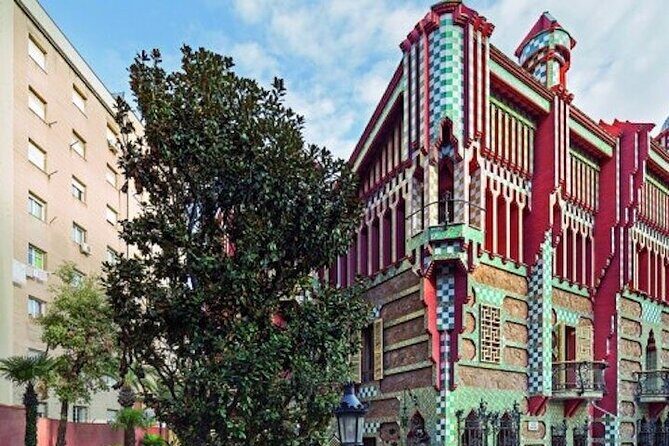 Private Tour Casa Vicens & Park Güell Tour with Official Guide - Key Points