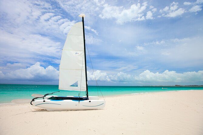 Private Tour Catamaran Cruise Turks and Caicos Islands - Key Points