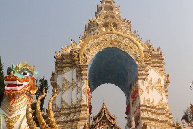 Private Tour Chiang Rai 3 Wonderful Temples & Lalitta Cafe - A Deep Dive Into the Chiang Rai Temple Tour Experience