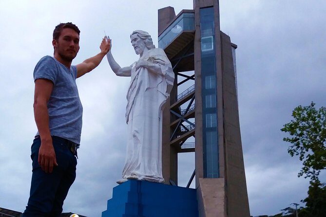 Private Tour - City Night Tour Cerro Del Santisimo (Culture) - A Closer Look at the Experience