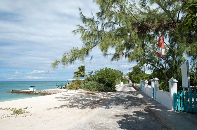 Private Tour Cockburn Town Cultural with Rum Cake - Final Thoughts: Is This Tour Right for You?